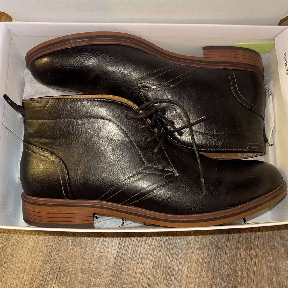 Brand new Men’s size 11.5 Sonoma dress shoes